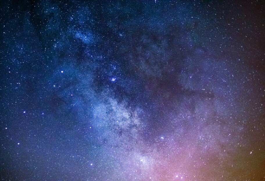 Кадры космоса - яркая галактика из созвездия Девы - фото - фото 1