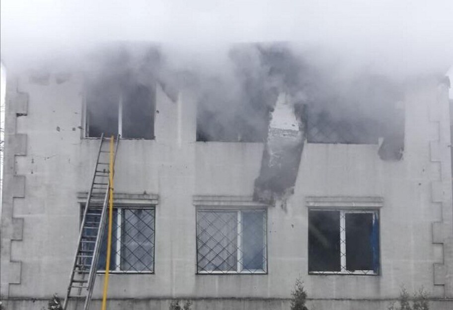 Пожар в Харькове - горит дом престарелых, много жертв - все подробности - фото, видео - фото 1