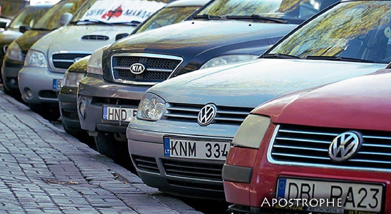 Закон о растаможке автомобилей: Украину могут заполонить грязные вредные двигатели