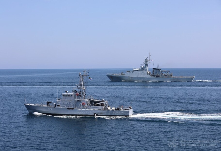 ВМС Украины и Великобритании провели учения в Черном море - фото - фото 1