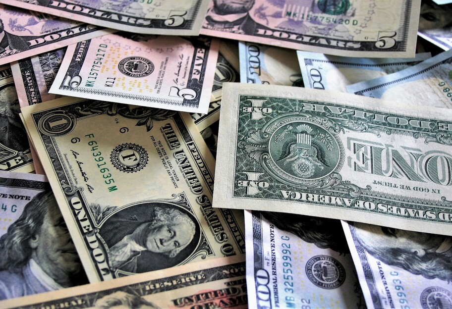Курс валют - эксперты рассказали, продавать или покупать доллары до конца лета - фото 1
