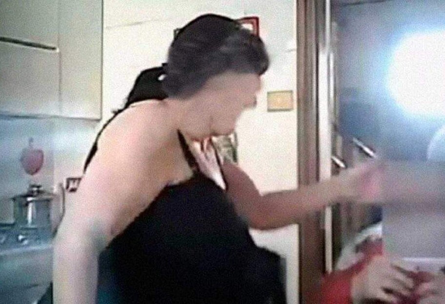 Украинка в Италии избила пенсионерку, за которой ухаживала - фото 1