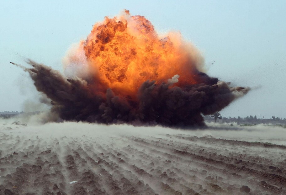 Страшная находка в Днепре - бомба на территории частного дома - фото 1
