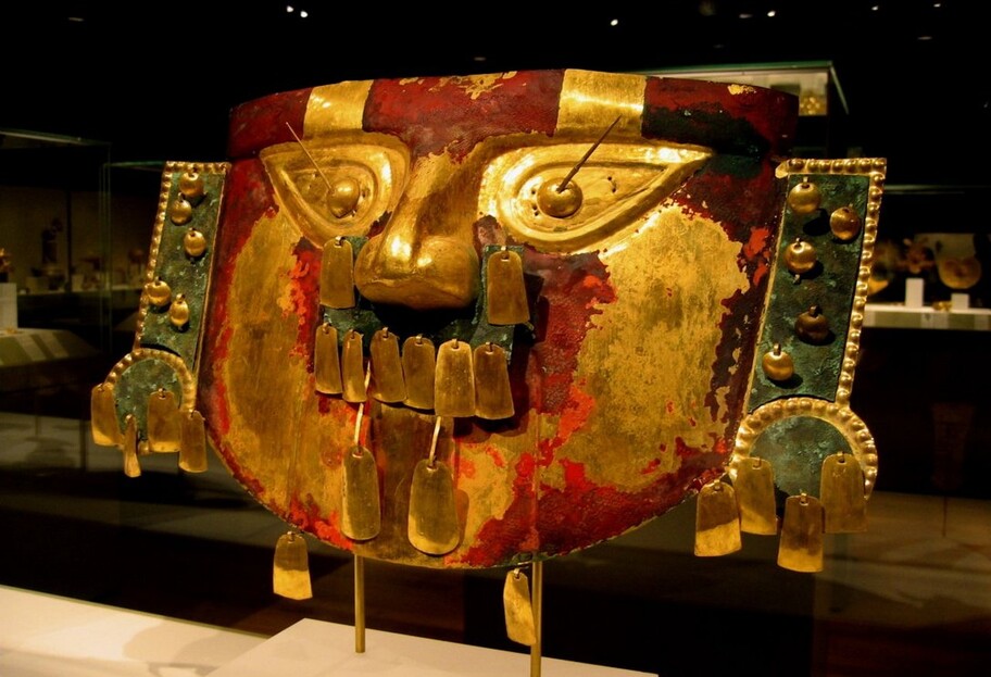 Археологи разгадали тайну древней маски из Перу – фото  - фото 1