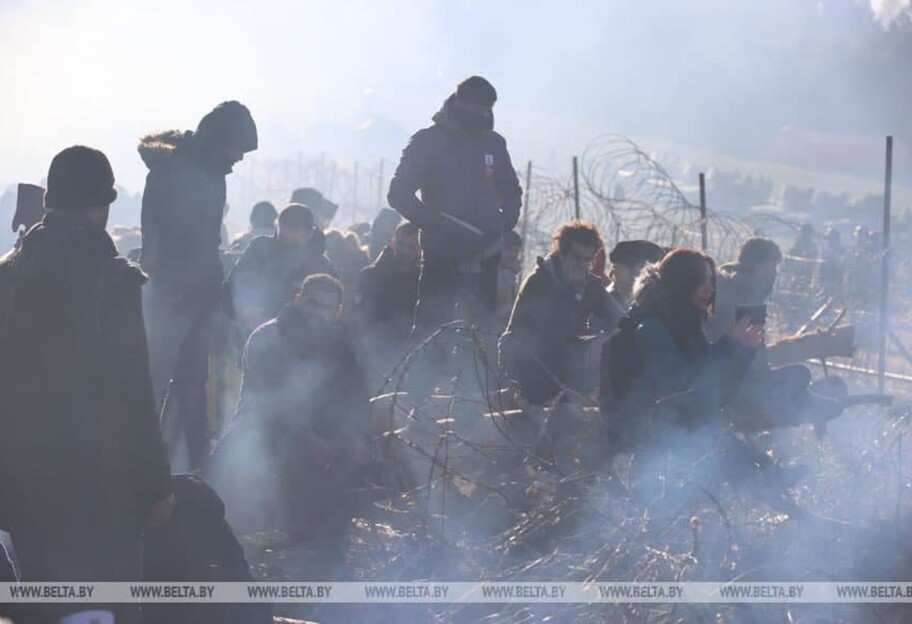 На границе Польши и Беларуси стреляют - что происходит - видео - фото 1