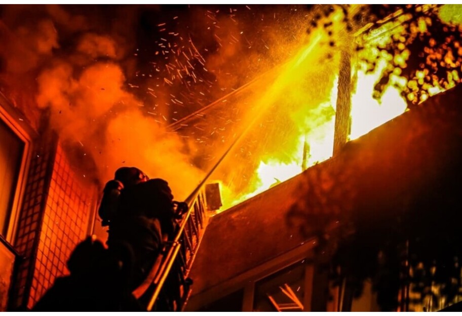 Пожар в Киеве унес жизнь пожилой женщине - фото - фото 1