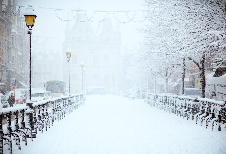 Погода в Украине на Новый год 2022 - где будет снег и морозы - фото 1