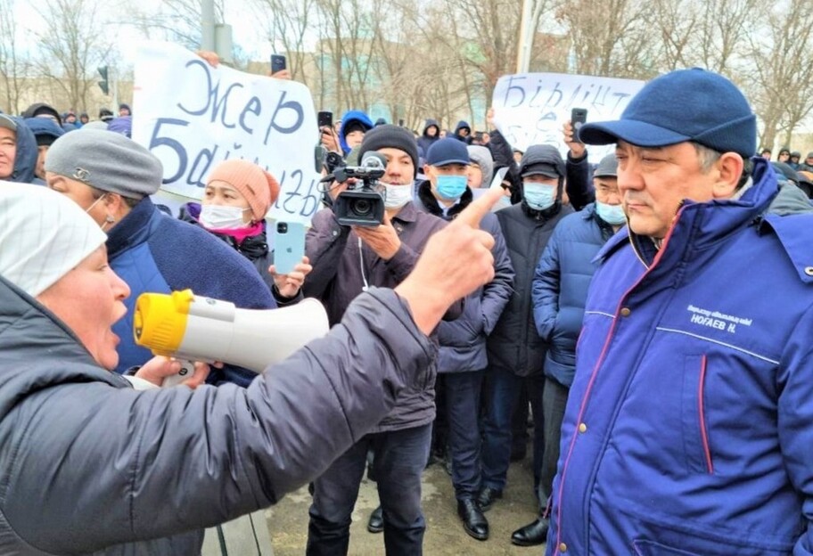 Майдан в Казахстане – тысячи людей по всей стране вышли на протесты - фото 1
