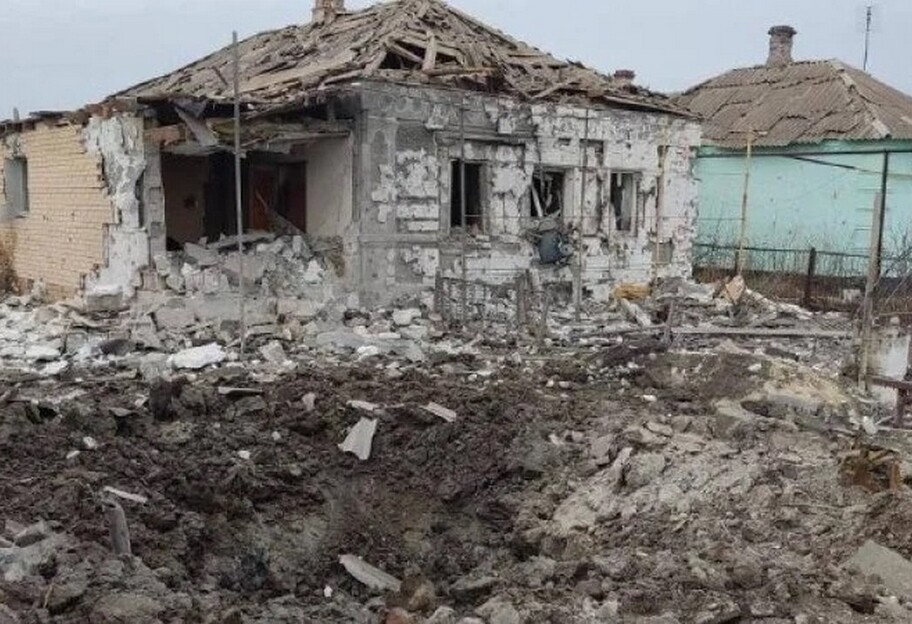 Обстрел Мариуполя - ВСУ сбили российский самолет, фото  - фото 1