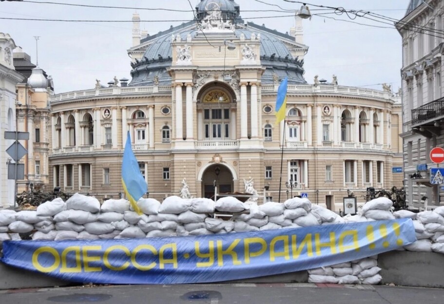 Россия хочет захватить Одессу до 9 мая - Христо Грозев  - фото 1