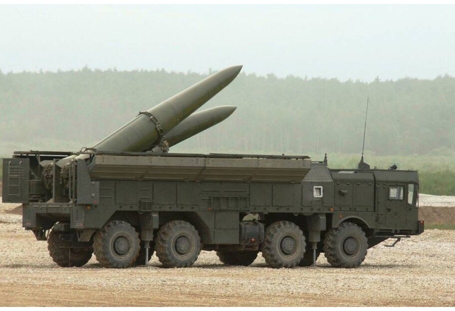 Искандерами РФ оснастят армию Беларуси - Лукашенко купил у Путина ракетные комплексы   - фото 1