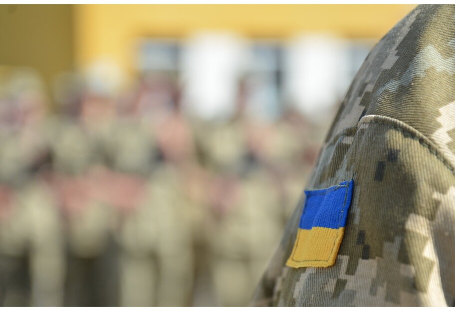 Военнообязанные в Украине - для передвижение по стране нужно разрешение - в Генштабе объяснили нововведение - фото 1