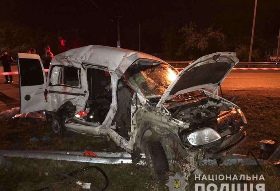 ДТП во Львовской области 16 сентября – авария унесла жизни четырех человек  - фото 1