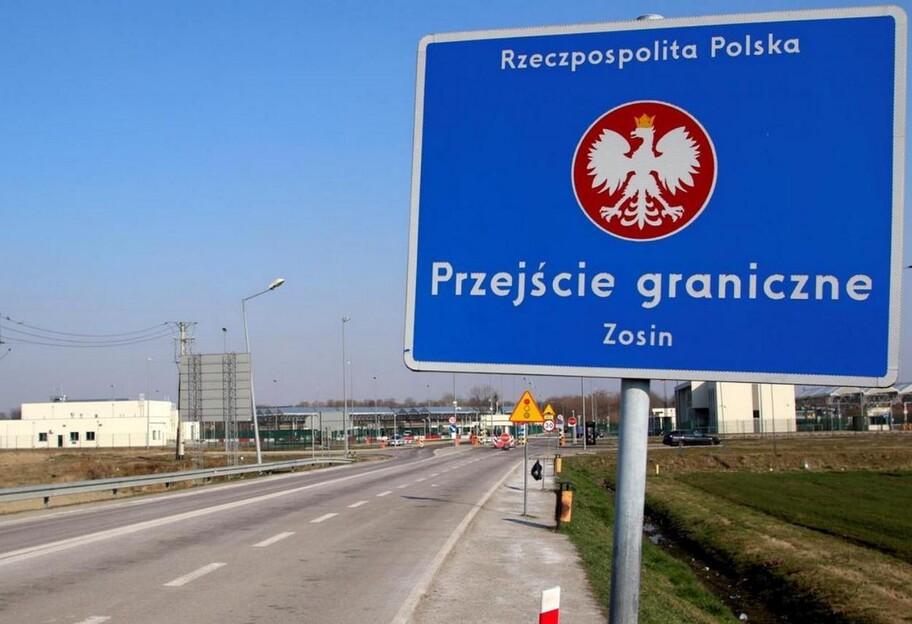 Польша полностью закрыла границу для россиян - Латвия, Литва и Эстония присоединились - фото 1