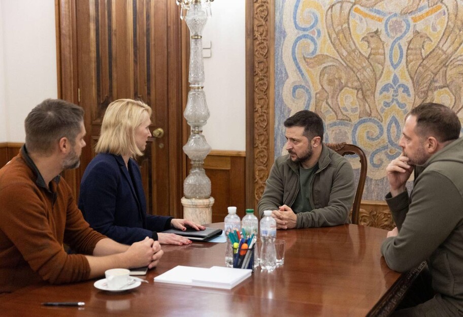 Ракетный удар по Киеву сегодня 10 октября – Зеленский встретился с послом США - фото 1