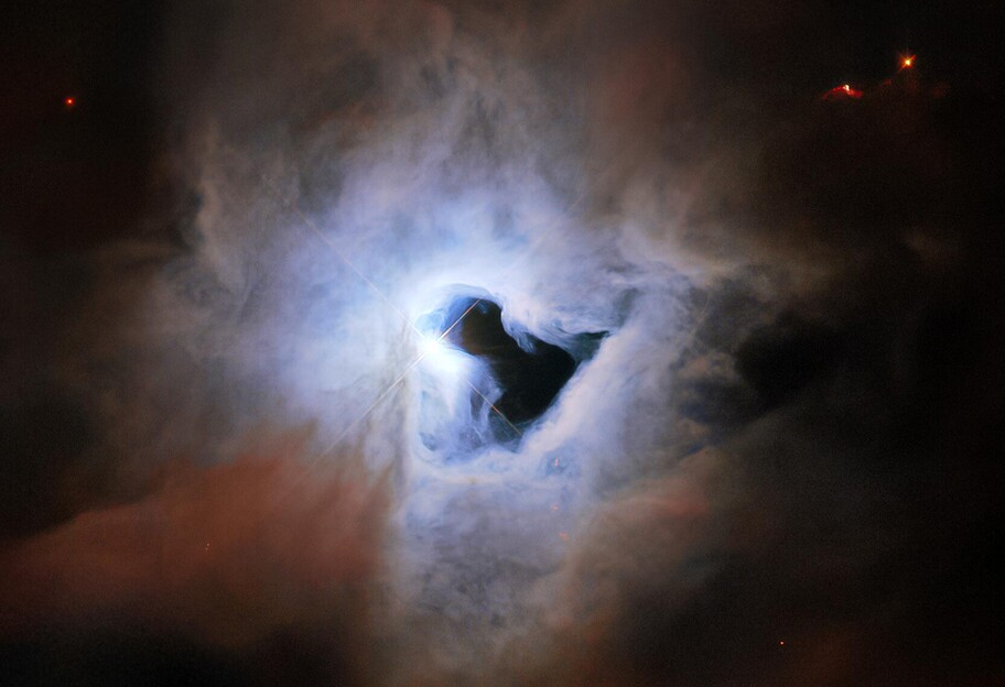 Телескоп Хаббл обнаружил неизвестный пугающий объект – фото - фото 1