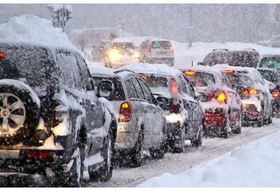 Подготовка к зиме – что должно быть в автомобиле у каждого украинского водителя - фото 1
