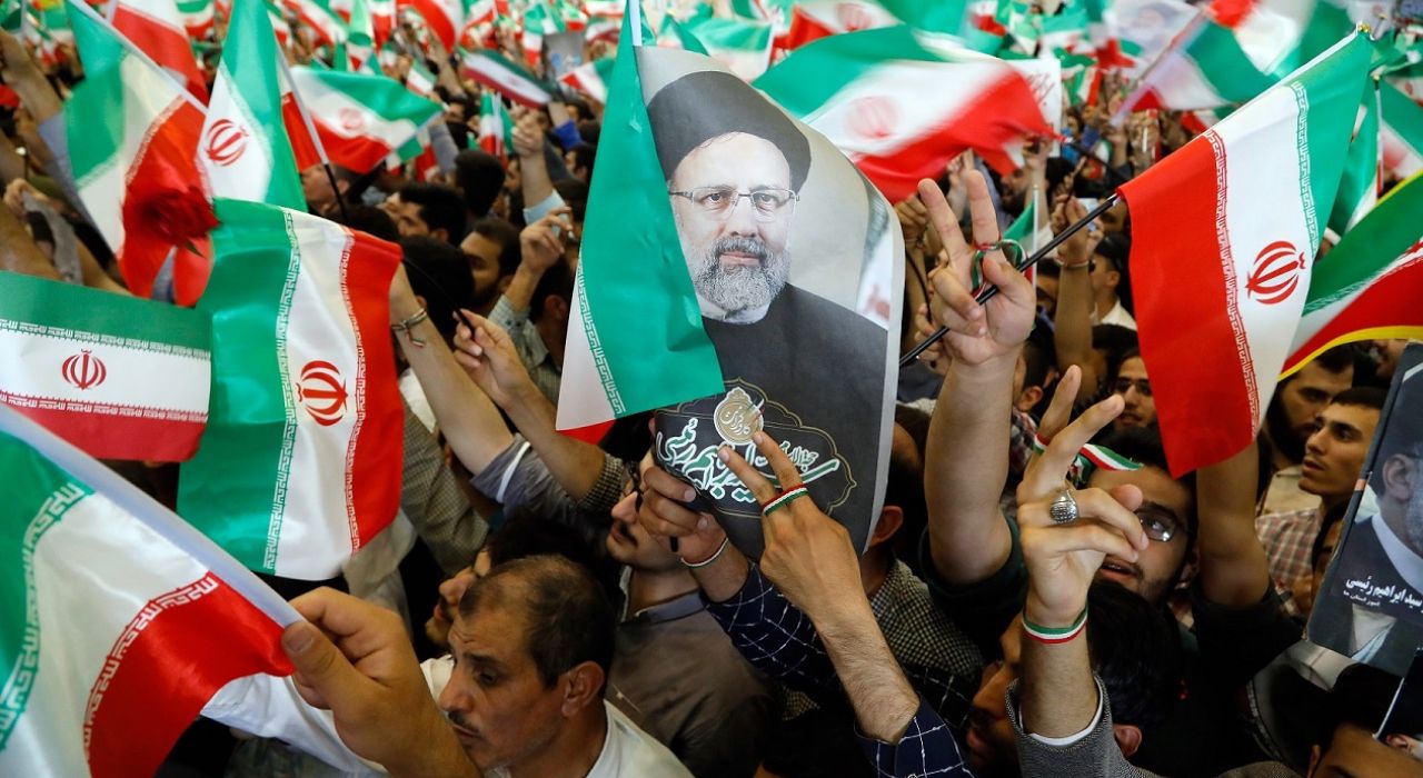 Страсти накаляются — как проходят выборы в Иране