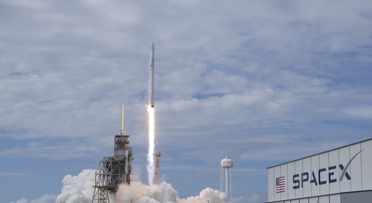 SpaceX в обход запрета США запустила китайский эксперимент в космос