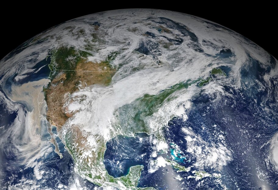 Новые кадры Земли из космоса - астронавт сделал уникальное фото - фото 1