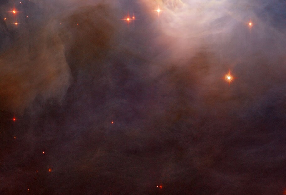 Голубой Снежок и Ирис - NASA опубликовало красочные снимки двух туманностей - фото - фото 1