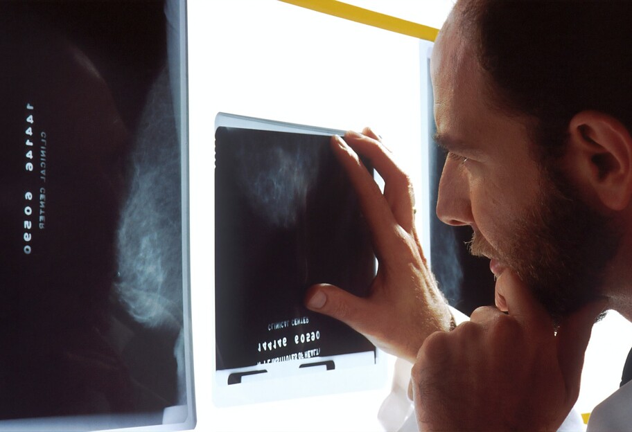 Тревожный симптом и методы ранней диагностики: ученые сообщили, как вовремя обнаружить рак - фото 1